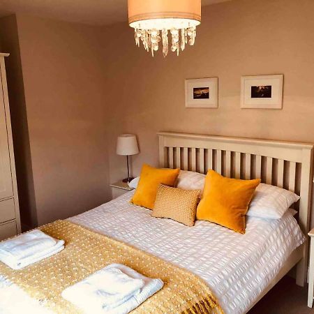 Two Bedroom House In Central Portree Kültér fotó